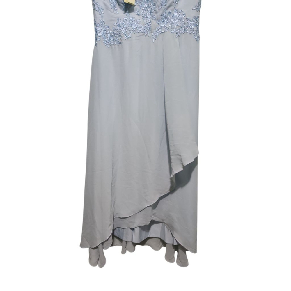 Women's JAEDEN Light Blue Maxi Dress - Picture 4 of 6